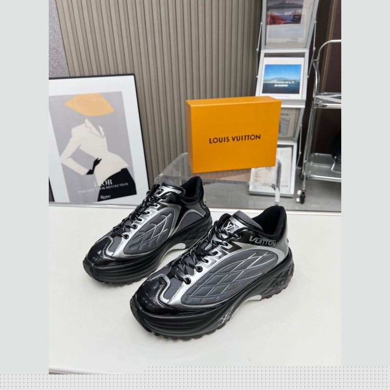 l**is V*t*n sneakers